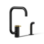 Grifería de dos funciones y rociador lateral